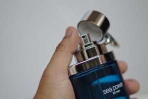 家庭用脱毛器で焦げる匂いがする原因と対処法は？
